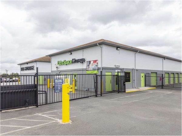 Photo of Extra Space Storage - 1779 - Chantilly - Lee Rd