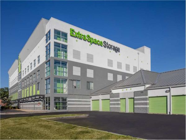 Photo of Extra Space Storage - 1135 - Revere - Revere Beach Parkway