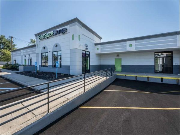 Photo of Extra Space Storage - 1050 - Plainview - Sunnyside Bl