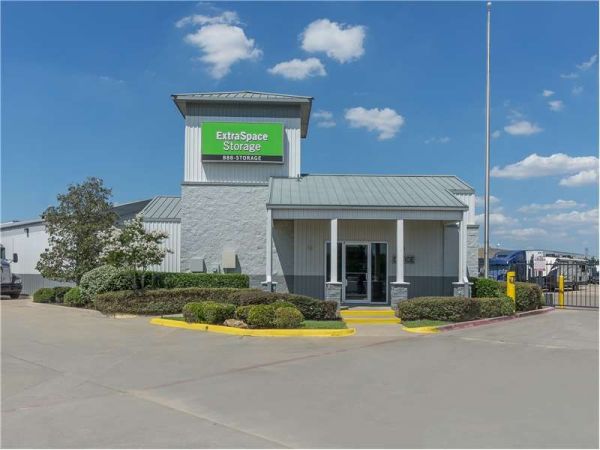 Photo of Extra Space Storage - 1765 - Dallas - Northwest Hwy