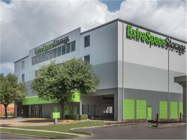Photo of Extra Space Storage - 0584 - Houston - Southwest Freeway