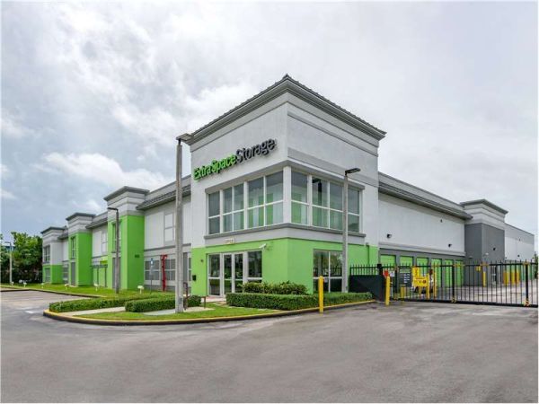 Photo of Extra Space Storage - 1385 - Miami - SW 186th St