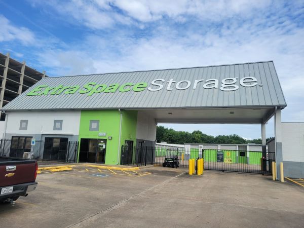 Photo of Extra Space Storage - 0466 - Houston - South Main