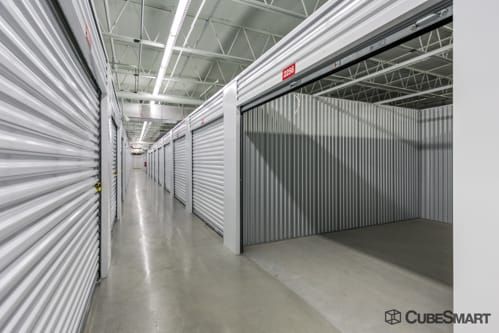 CubeSmart Self Storage - Tampa - 4310 W Gandy Blvd 4310 W Gandy Blvd Tampa, FL - Photo 2