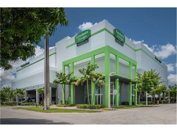Photo of Extra Space Storage - 8133 - Miami - SW 68th Ave