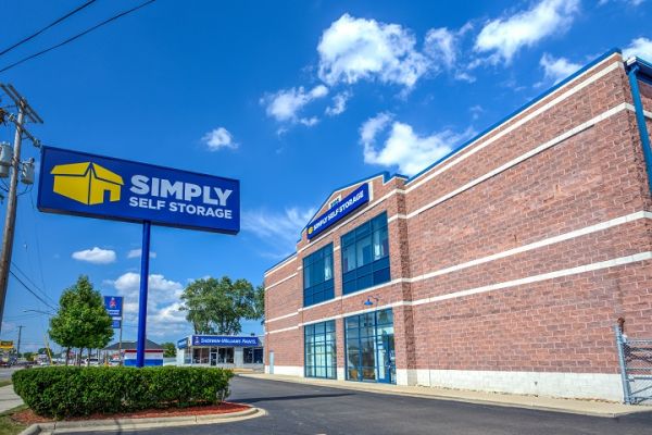 Simply Self Storage - 2325 S Dort Highway - Flint 2325 South Dort Highway Flint, MI - Photo 1