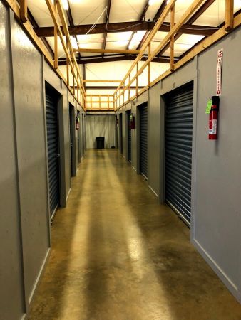 Huntsville Lock Storage NW 2505 Winchester Road Northwest Huntsville, AL - Photo 4