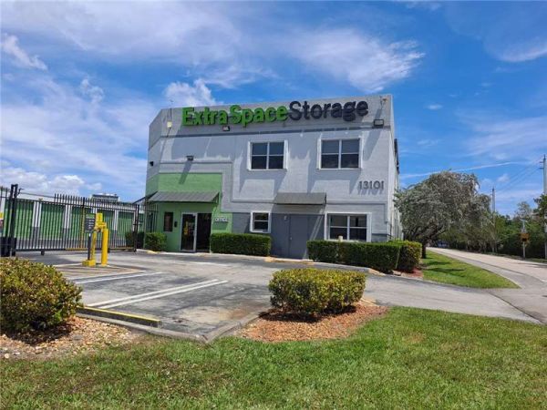 Photo of Extra Space Storage - 1060 - North Miami - NE 16th Ave