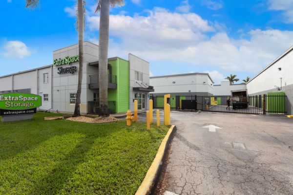Photo of Extra Space Storage - 1066 - Miami - NW 12th St