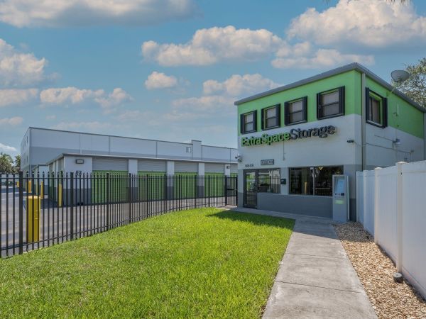 Photo of Extra Space Storage - 0254 - Miami - Coral Way