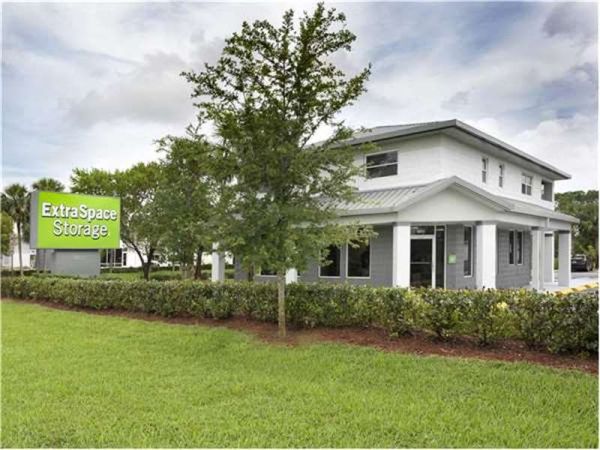 Photo of Extra Space Storage - 0633 - West Palm Beach - Okeechobee Blvd