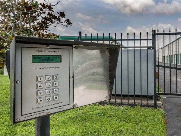 Photo of Extra Space Storage - 8189 - Clearwater - US Highway 19 N