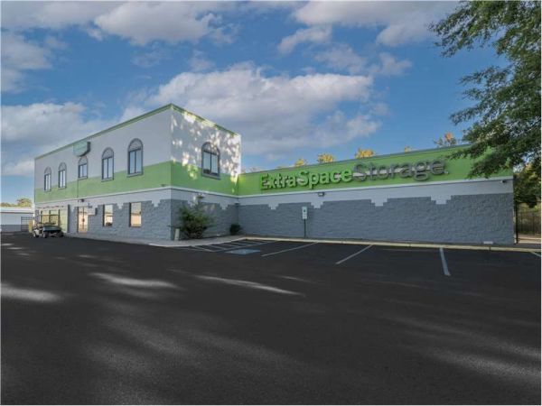 Photo of Extra Space Storage - 1576 - Richmond - Midlothian Turnpike