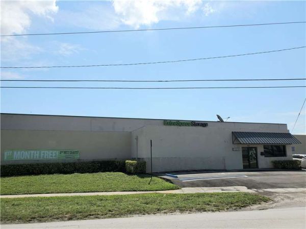 Photo of Extra Space Storage - 0277 - Miami Gardens - 17531 NW 2nd Ave