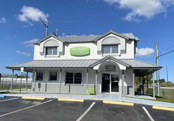 Photo of Extra Space Storage - 1682 - Davie - State Road 7