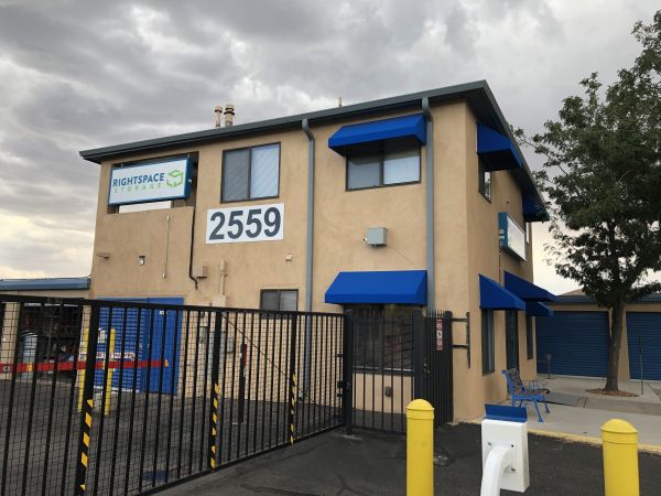 RightSpace Storage - Coors Blvd 2559 Coors Boulevard Northwest Albuquerque, NM - Photo 5