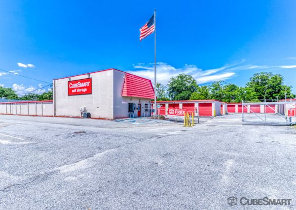 Photo of CubeSmart Self Storage - North Charleston - 5850 Rivers Ave