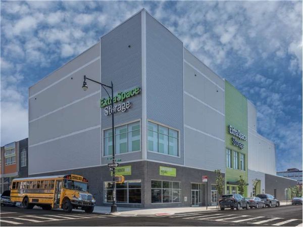 Photo of Extra Space Storage - 1802 - Brooklyn - 37th St