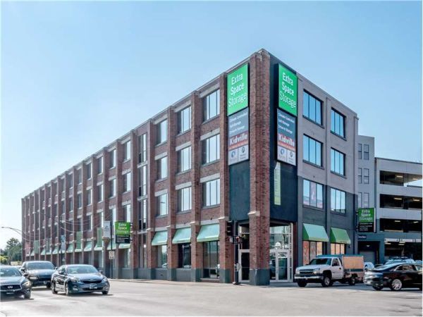 Photo of Extra Space Storage - 7012 - Chicago - W North Ave