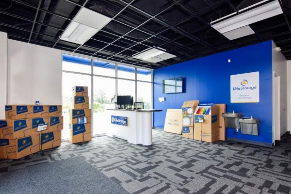 Life Storage Wesley Chapel 27050 State Road 56 T Rates Selfstorage Com - Storage Wesley Chapel Fl Life Storage Wesley Chapel 27050 State Road 56 T Rates Selfstorage Com - Storage Wesley Chapel Fl