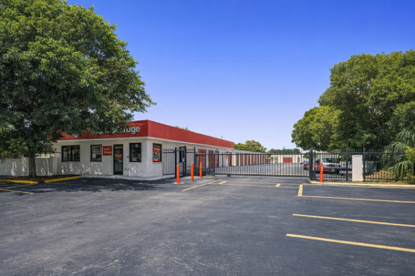 Photo of Public Storage - Davie - 2001 SW 70th Ave