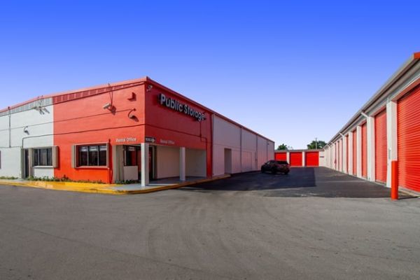 Photo of Public Storage - Oakland Park - 1650 W Oakland Park Blvd
