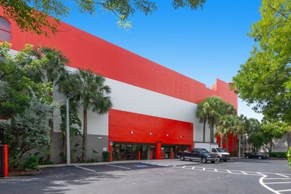 Photo of Public Storage - Aventura - 2940 NE 188th Street