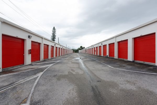 Public Storage - Pompano Beach - 801 E Sample Road: Lowest ...