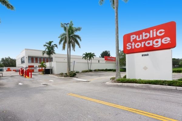 Photo of Public Storage - Sunrise - 8560 W Commercial Blvd