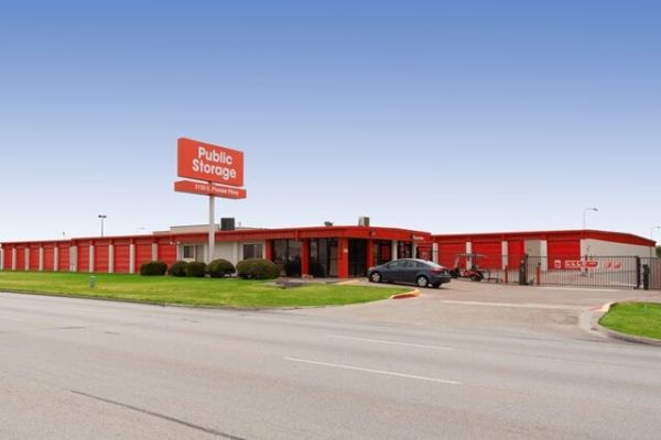 Photo of Public Storage - Arlington - 3150 E Pioneer Pkwy