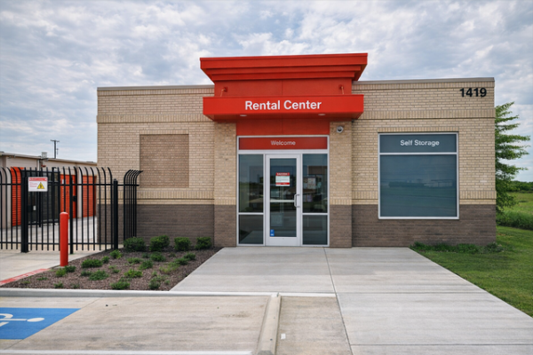 Photo of Public Storage - Lewisville - 1419 S. Stemmons Fwy