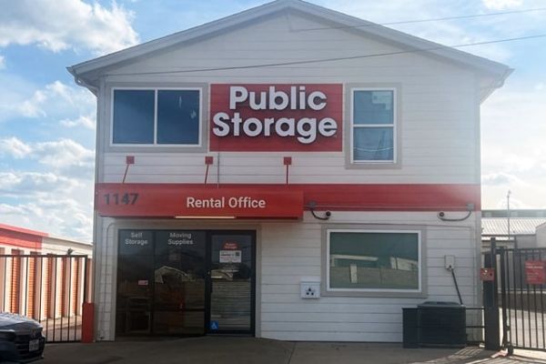 Photo of Public Storage - Hurst - 1147 West Hurst Blvd