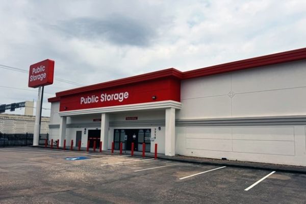 Photo of Public Storage - Houston - 7715 Katy Freeway