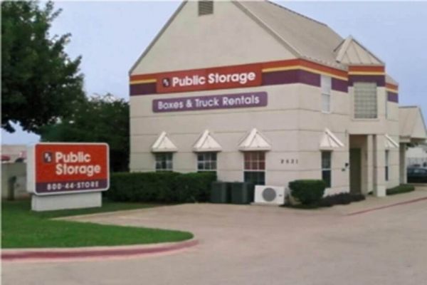 Public Storage Arlington 2531 South Cooper Street