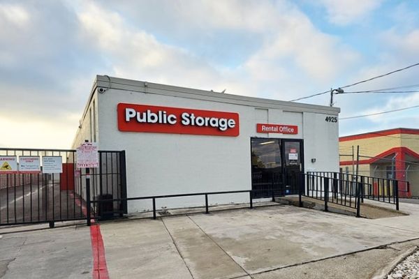 Photo of Public Storage - Dallas - 4925 S Cockrell Hill Road
