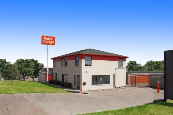 Photo of Public Storage - Fort Worth - 799 East Loop 820
