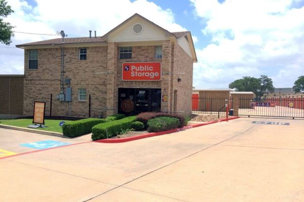 Photo of Public Storage - Round Rock - 1517 Round Rock Ave