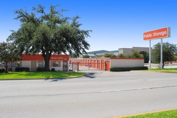 Photo of Public Storage - Arlington - 3216 E Pioneer Pkwy