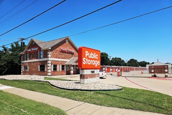 Photo of Public Storage - Lancaster - 1525 W Pleasant Run Road