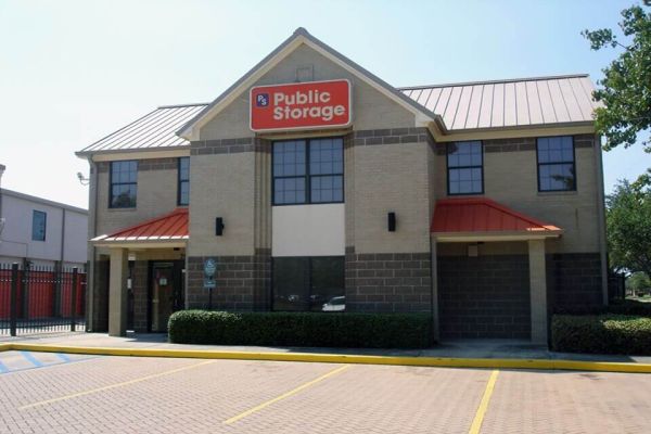 Photo of Public Storage - Houston - 2900 Woodland Park Drive