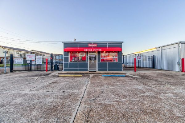 Photo of Your Extra Closet - Lynn Lane