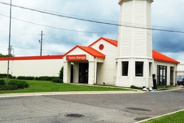 Photo of Public Storage - Southfield - 19350 W 8 Mile Rd