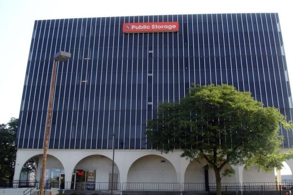 Photo of Public Storage - Oak Park - 20700 Greenfield Road