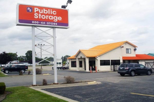 Photo of Public Storage - Mt Clemens - 111 S Groesbeck Hwy