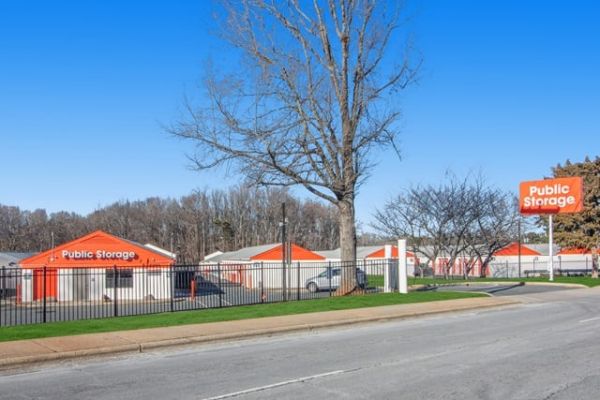 Photo of Public Storage - Charlotte - 5301 N Sharon Amity Rd