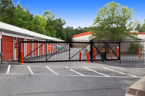Public Storage - Charlotte - 10209 Mount Holly Rd 10209 Mount Holly Rd Charlotte, NC - Photo 3