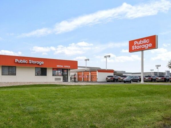 Photo of Public Storage - Palatine - 1385 E Dundee Road
