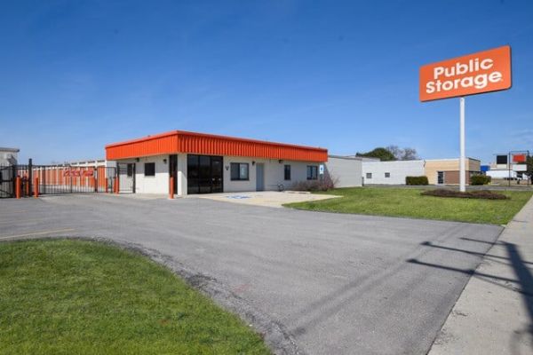 Photo of Public Storage - Bensenville - 556 North York Road