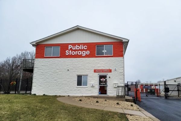 Photo of Public Storage - Elgin - 1300 East Chicago Street