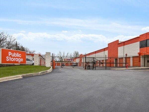 Photo of Public Storage - Burr Ridge - 341 S Frontage Road